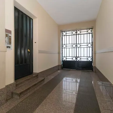 Guesthost - Mm Spezia Mini Turin