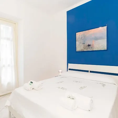 Guesthost - Mm Spezia Mini *