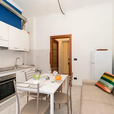 Guesthost - Mm Spezia Mini Apartment