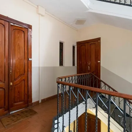 Guesthost - Mm Spezia Mini Turim