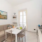 Guesthost - Mm Spezia Mini Daire Torino